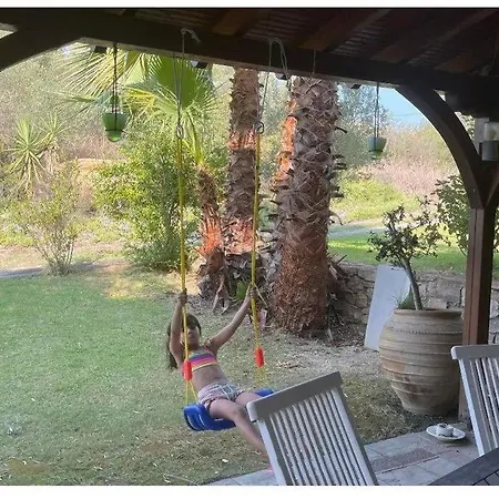 Beautiful Maisonete In Lagonisi