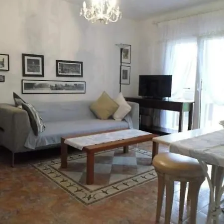 Beautiful Maisonete In Lagonisi 3*